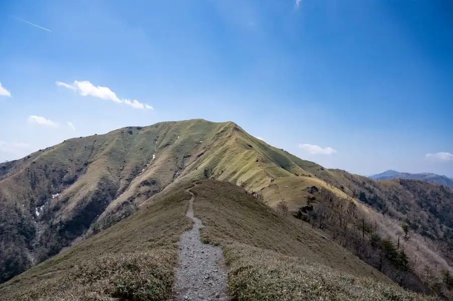 剣山稜線